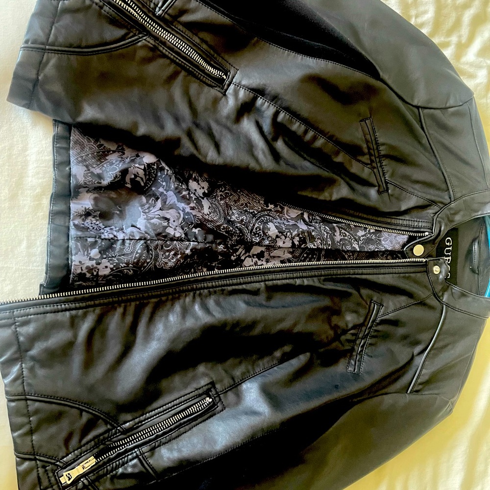 Leather jacket - Picture 7 of 7